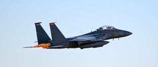 一架战机的政治重量：F-15搜救战与美伊战争的四条歧路