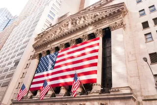 美股反弹是不是陷阱？伊朗谈判破裂、油价倒挂史上最阔、CAPE 历史第二高位的三重错配